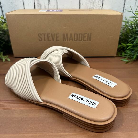 Steve Madden Women's Cream Sandals - Picture 4 of 5